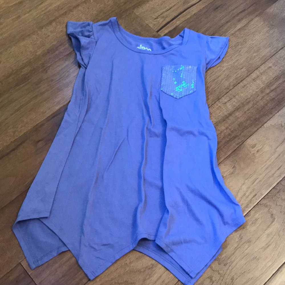 Purple short sleeve, fairy tail vibes!